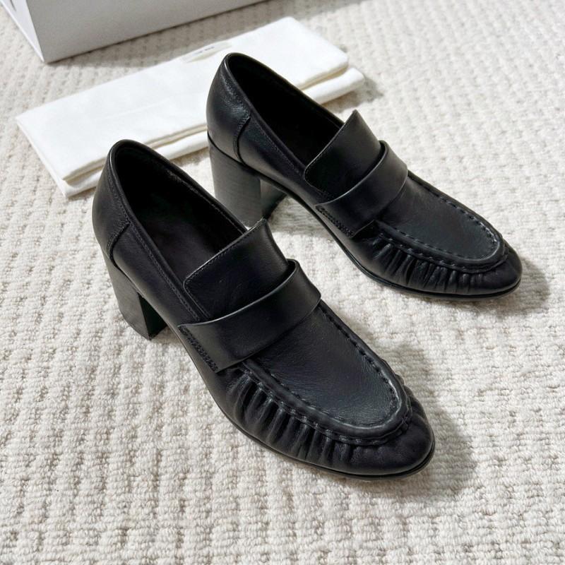 Heeled gathered leather loafers | Womens Heeled Shoes Heeled Shoes Heeled Shoes