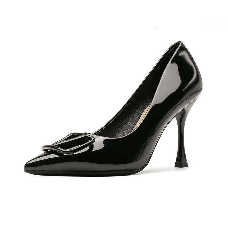 Patent leather-effect slingback shoes | Womens Heeled Shoes Heeled Shoes Heeled Shoes